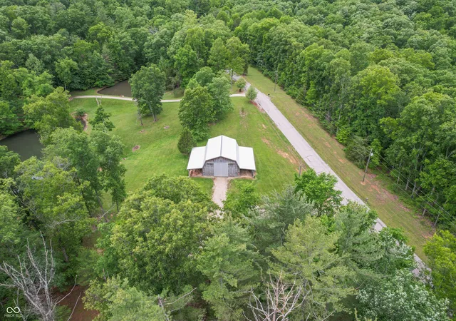Photo 3 of Single family home for sale at 3391 W County Rd 1125 N, Seymour, IN 47274 | MLS# 22085292 | Listing updated on 2026-08-31