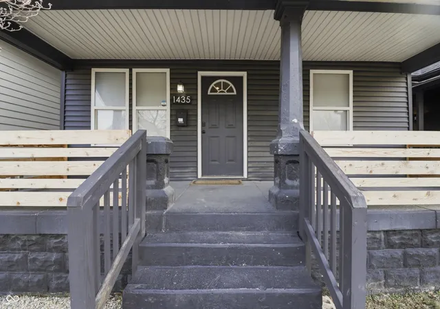 2nd image of 1435 S Illinois St, Indianapolis, IN 46225 | MLS# 22085306