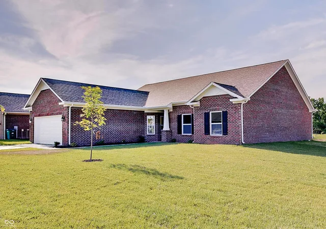 2nd image of 4970 E Daisy Ln, Mooresville, IN 46158 | MLS# 22085325
