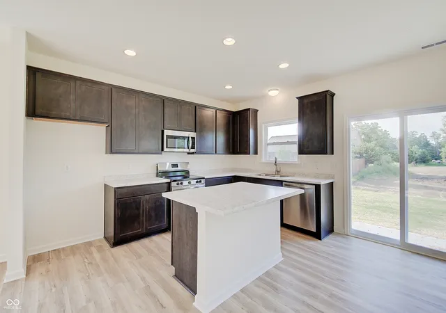 3rd image of 4970 E Daisy Ln, Mooresville, IN 46158 | MLS# 22085325