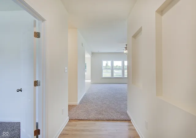 Photo 3 of Single family home for sale at 4975 E Daisy Ln, Mooresville, IN 46158 | MLS# 22085327 | Listing updated on 2026-09-17