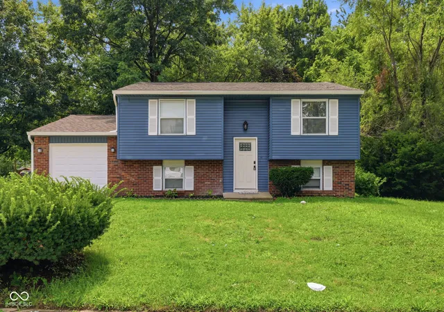 1st image of 11345 Mcdowell Dr, Indianapolis, IN 46229 | MLS# 22085335
