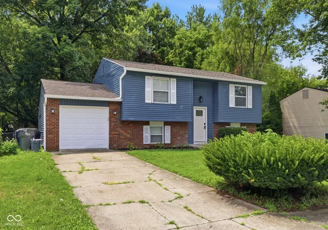 2nd image of 11345 Mcdowell Dr, Indianapolis, IN 46229 | MLS# 22085335