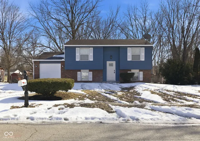 3rd image of 11345 Mcdowell Dr, Indianapolis, IN 46229 | MLS# 22085335