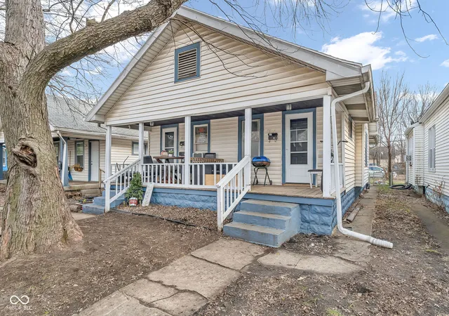 3rd image of 933 N Ewing St, Indianapolis, IN 46201 | MLS# 22085349
