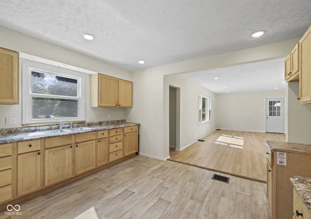 5th image of 2536 W State Road 340, Brazil, IN 47834 | MLS# 22085385