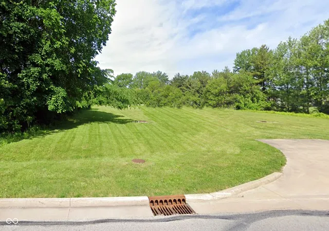 2nd image of 5740 S Emerson Ave, Indianapolis, IN 46237 | MLS# 22085663