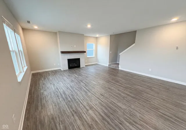 3rd image of 8691 Laurelton Pl, Brownsburg, IN 46112 | MLS# 22085670