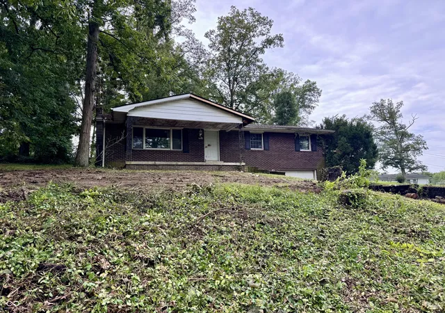 Photo 1 of Single family home for sale at 6425 W Todd Ct, North Vernon, IN 47265 | MLS# 22085938 | Listing updated on 2026-09-03