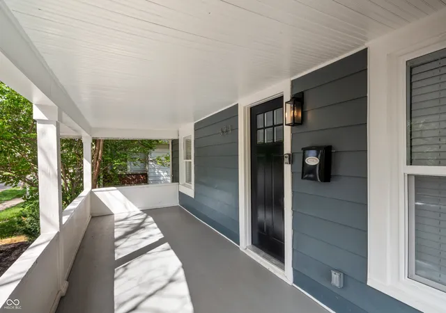 image of 621 N Grant Ave, Indianapolis, IN 46201 | MLS# 22085971