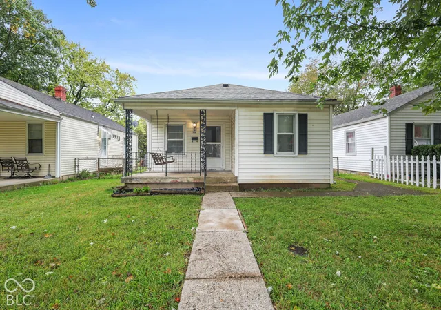 Photo 3 of Single family home for sale at 1116 N Berwick Ave, Indianapolis, IN 46222 | MLS# 22085972 | Listing updated on 2026-10-06