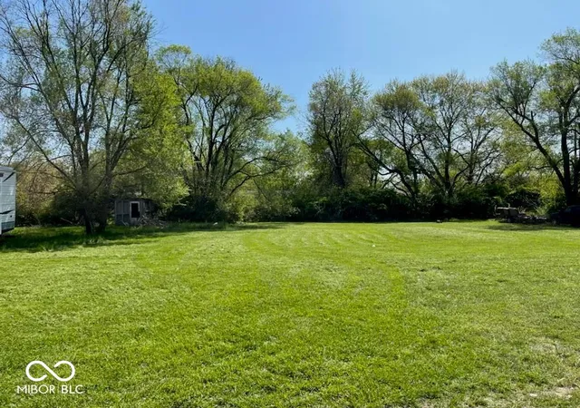 Photo 1 of Land for sale at 2857 Spruce St, Indianapolis, IN 46203 | MLS# 22086012 | Listing updated on 2026-04-06