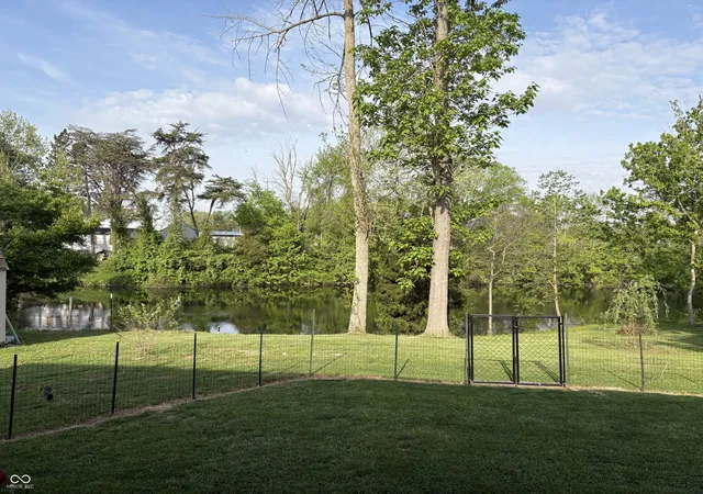 4th image of 201 S Westwood Dr, Westport, IN 47283 | MLS# 22086192