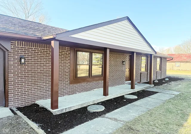Homes for sale in Alexandria, IN | 1885 E Tumbleweed Ln, Alexandria, IN 46001 | MLS# 22086292