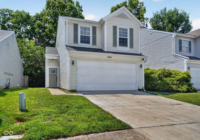 Homes for sale in Indianapolis, IN | 4938 Pembridge Dr, Indianapolis, IN 46254 | MLS# 22086376