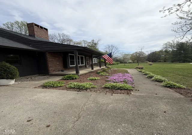 5th image of 825 W Krislynn Woods Ave, West Terre Haute, IN 47885 | MLS# 22086577