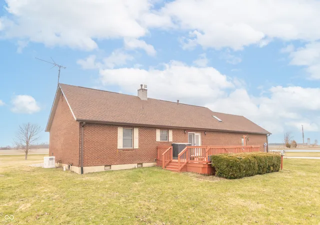 Photo 3 of Sale Pending at 7967 E 800 North, Falmouth, IN 46127 | MLS# 22086798 | Listing updated on 2026-09-16