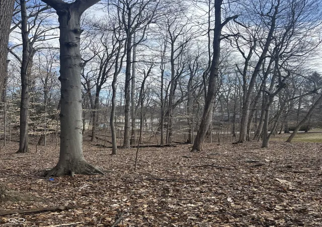 4th image of 0 Foxcliff North Dr W, Martinsville, IN 46151 | MLS# 22086801