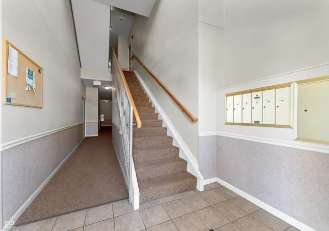 Homes for sale in Indianapolis, IN | 6231 Amber Creek Ln #310, Indianapolis, IN 46237 | MLS# 22086824