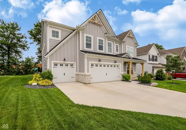 3rd image of 10702 Oak Bend Blvd, Indianapolis, IN 46239 | MLS# 22086841