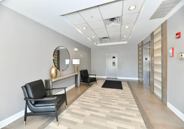 5th image of 20971 Shoreline Ct #302, Noblesville, IN 46062 | MLS# 22087058