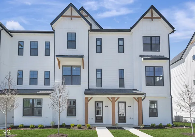 1st image of 4482 Yellowwood Ave, Brownsburg, IN 46112 | MLS# 22087103