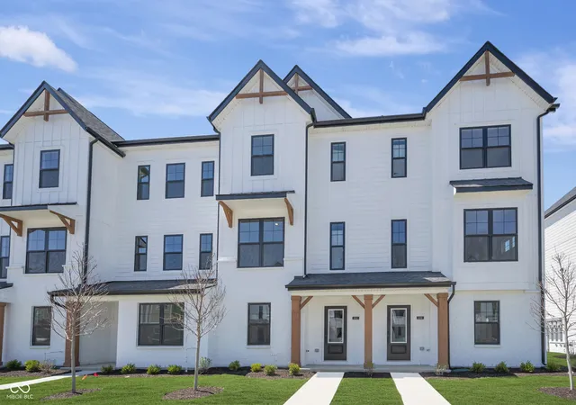 2nd image of 4482 Yellowwood Ave, Brownsburg, IN 46112 | MLS# 22087103