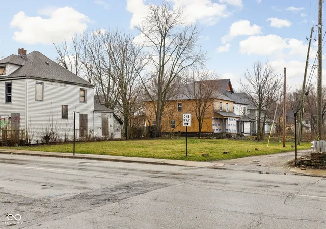 Photo 2 of Land for sale at 2041 E Michigan St, Indianapolis, IN 46201 | MLS# 22087277 | Listing updated on 2026-03-22