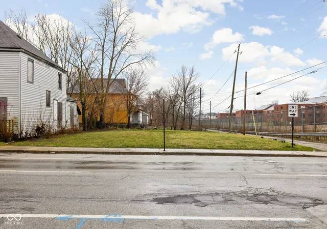 Photo 1 of Land for sale at 2041 E Michigan St, Indianapolis, IN 46201 | MLS# 22087277 | Listing updated on 2026-03-22