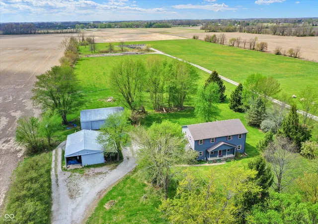 1st image of 21080 Six Points Rd, Sheridan, IN 46069 | MLS# 22087395