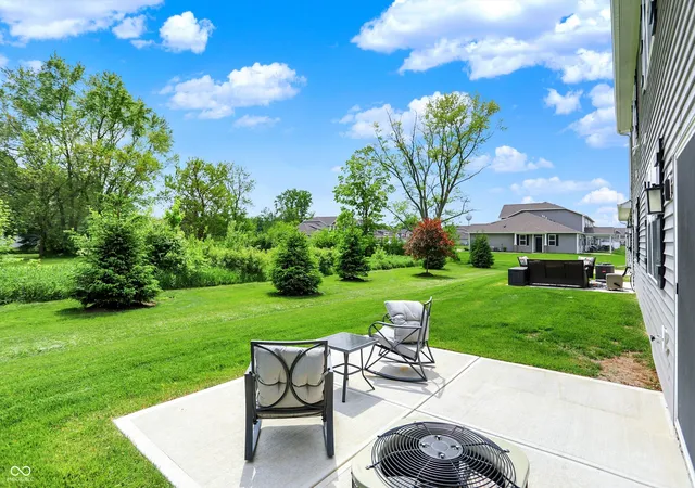 2nd image of 6463 Wasco Dr, Whitestown, IN 46075 | MLS# 22087409