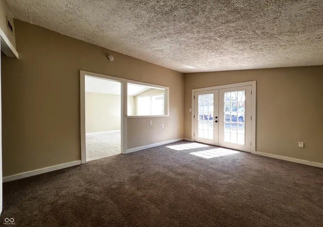 Homes for sale in Indianapolis, IN | 1448 Saint Peter St, Indianapolis, IN 46203 | MLS# 22087749