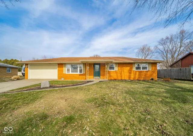 Homes for sale in Alexandria, IN | 228 E 600 N, Alexandria, IN 46001 | MLS# 22087785