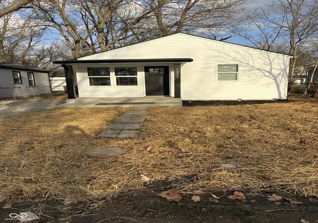Homes for sale in Indianapolis, IN | 1043 Sharon Ave, Indianapolis, IN 46222 | MLS# 22087788
