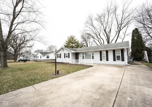 Homes for sale in Indianapolis, IN | 4348 N County Road 1025 E, Indianapolis, IN 46234 | MLS# 22087801