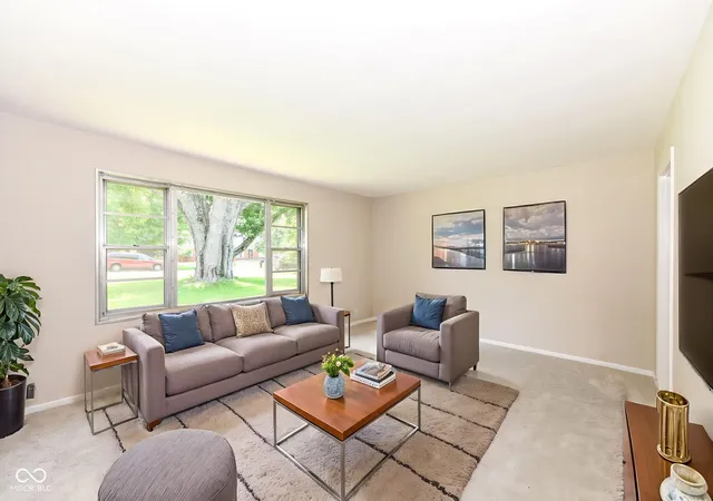 3rd image of 1526 Orchard Park Dr N, Carmel, IN 46280 | MLS# 22087953