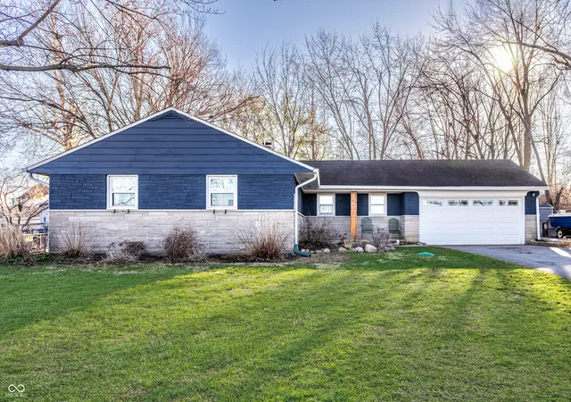 Single family home for sale at 1043 Berry Rd, Greenwood, IN 46143 | MLS# 22088007