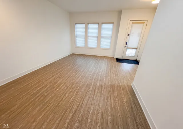 3rd image of 1528 Central Ave, Indianapolis, IN 46202 | MLS# 22088201