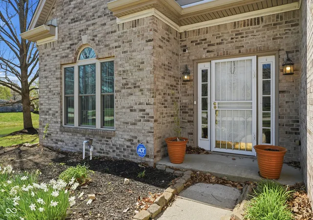 4th image of 1036 Spanish Lake Dr, Avon, IN 46123 | MLS# 22088274
