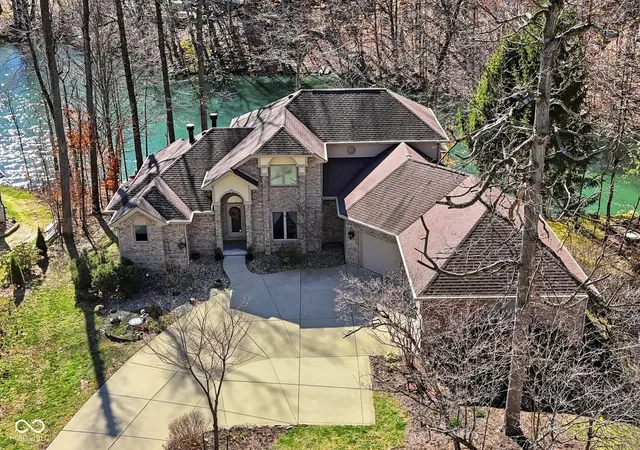 3rd image of 1869 E York Ct, Martinsville, IN 46151 | MLS# 22088371