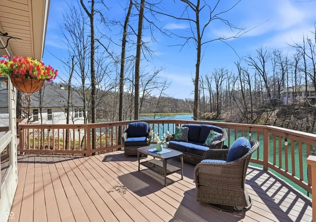 2nd image of 1869 E York Ct, Martinsville, IN 46151 | MLS# 22088371