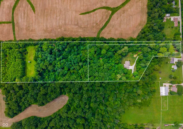 Homes for sale in Seymour, IN | 7000 E County Road 50 N, Seymour, IN 47274 | MLS# 22088492