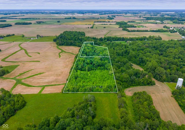 Homes for sale in Seymour, IN | 7000 E County Road 50 N, Seymour, IN 47274 | MLS# 22088492