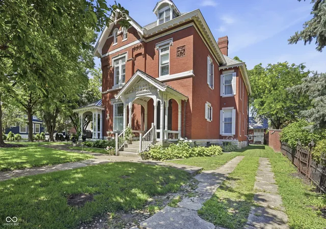 3rd image of 1504 N Park Ave, Indianapolis, IN 46202 | MLS# 22088537