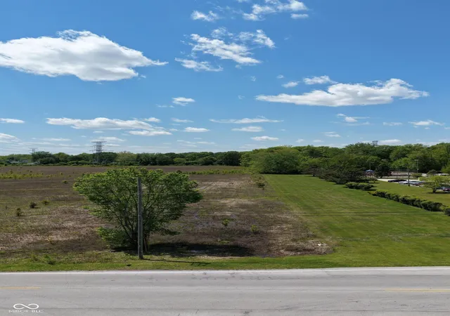 4th image of 1100 N Cumberland Rd, Indianapolis, IN 46229 | MLS# 22088590