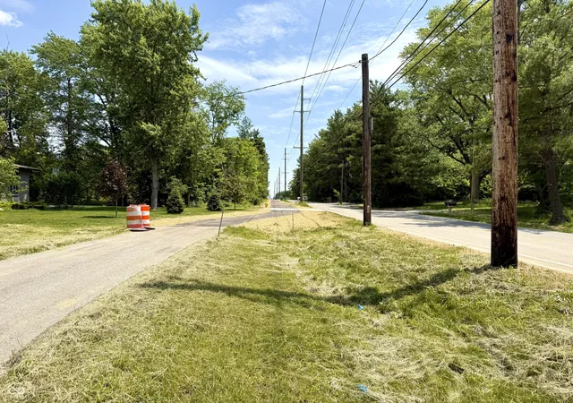 Photo 4 of Single family home for sale at 4026 W 141st Street, Carmel, IN 46074 | MLS# 22088675 | Listing updated on 2026-09-24