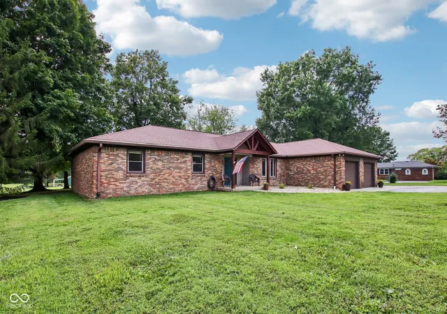 3rd image of 173 Keller Hill Rd, Mooresville, IN 46158 | MLS# 22088695