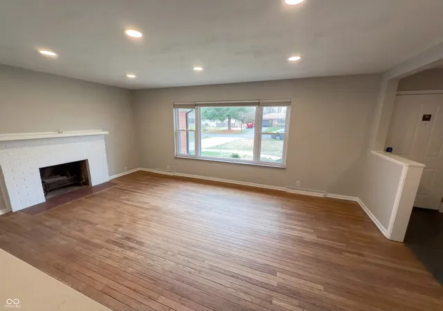 Photo 2 of Single family home for sale at 10209 Broadway St, Carmel, IN 46280 | MLS# 22088752 | Listing updated on 2026-09-18