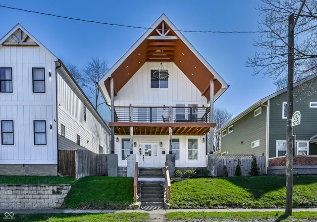 1st image of 1131 Jefferson Ave, Indianapolis, IN 46201 | MLS# 22088978