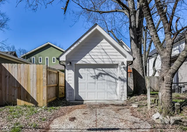 35th image of 1131 Jefferson Ave, Indianapolis, IN 46201 | MLS# 22088978
